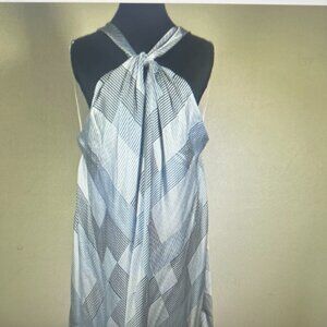 Banana Republic Halter, 100% silk mini dress in Medium